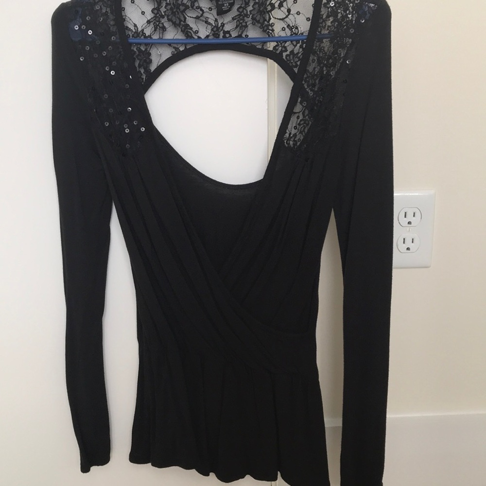 NWOT, Sequin shoulder top, XS